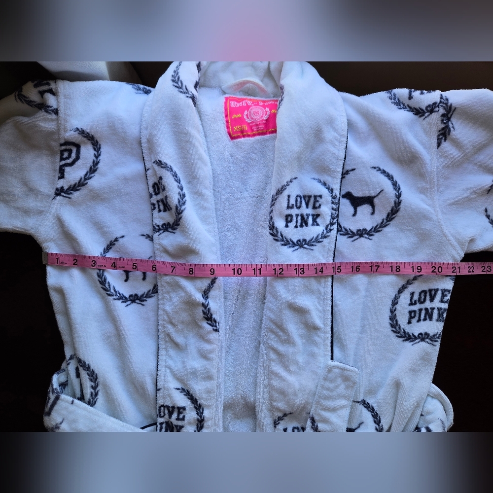 🌸 VINTAGE VS PINK: Univ. of Pink Cotton Terry Robe 🌸 - Picture 3 of 8